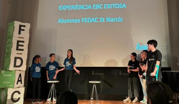 Presentació de l'Economia del Bé Comú a la Casa de Cultura de Girona amb alumnes de les escoles FEDAC.