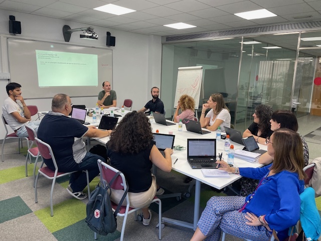 Equip Far del projecte Xerpa de les escoles FEDAC per acompanyar els nous educadors en la professió docent.